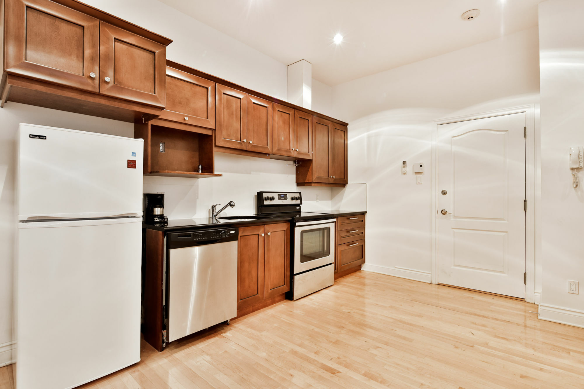 Le St-Lau Loft Daire Montréal Dış mekan fotoğraf