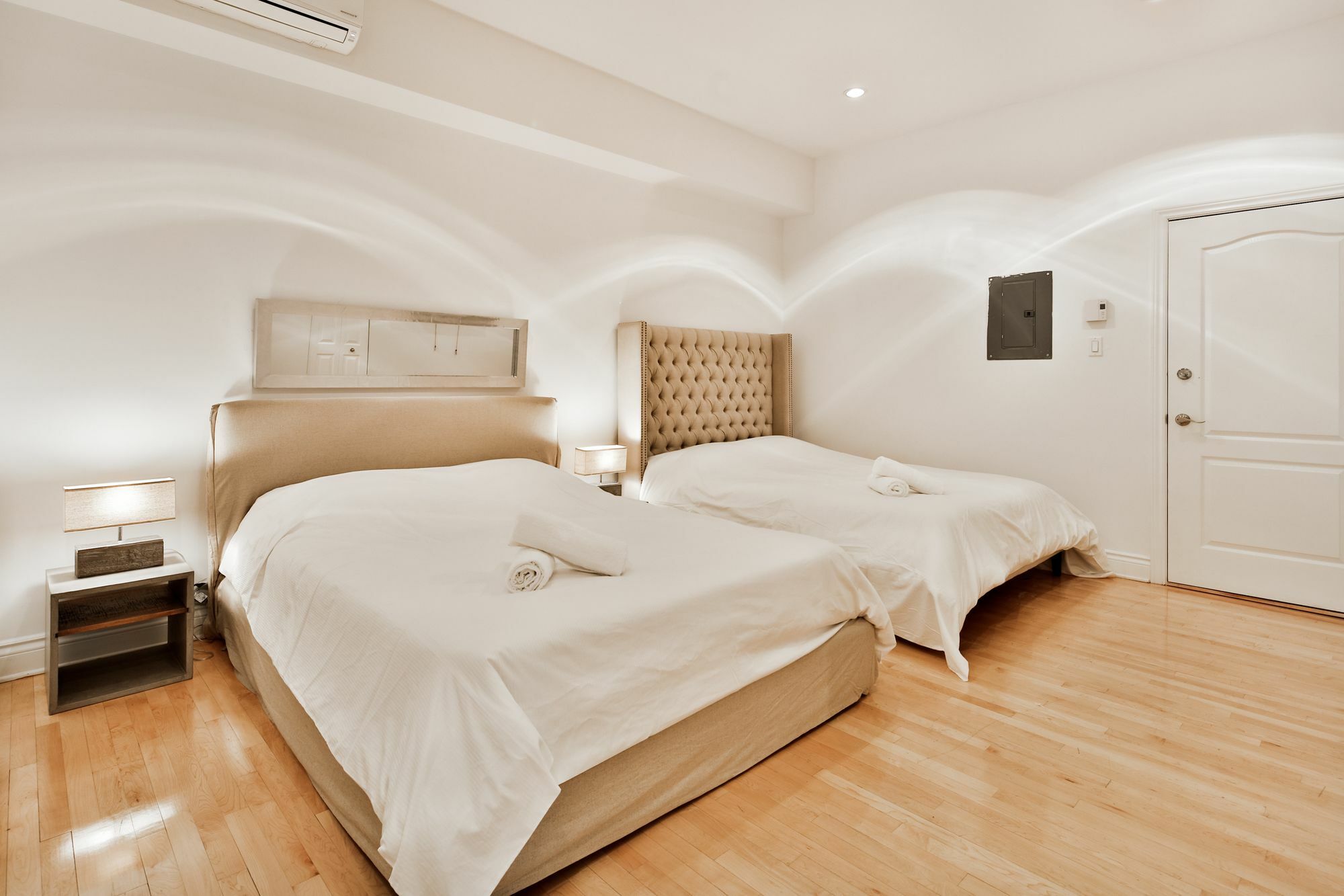 Le St-Lau Loft Daire Montréal Dış mekan fotoğraf