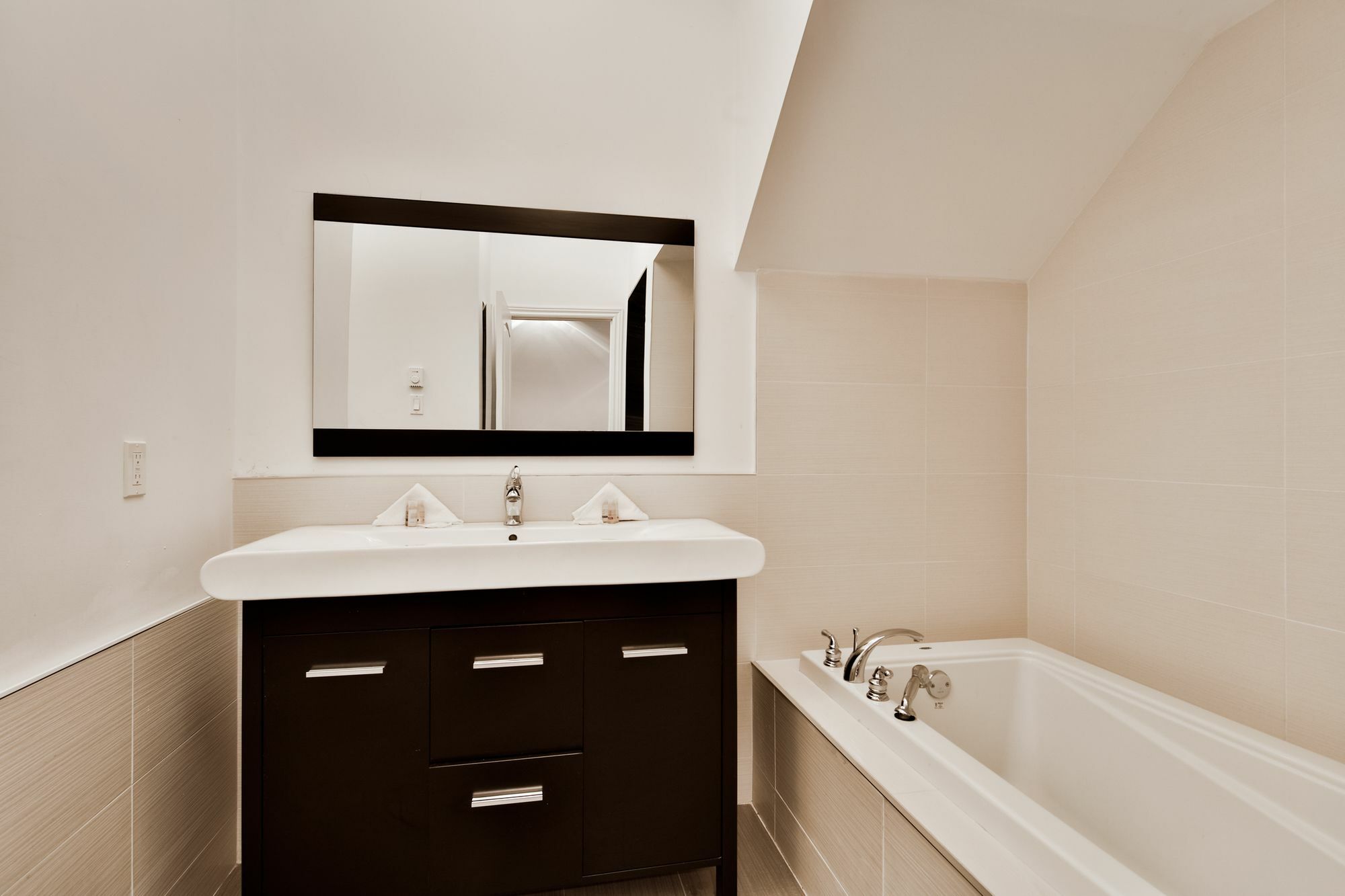 Le St-Lau Loft Daire Montréal Dış mekan fotoğraf